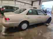 1999 Toyota Camry LE z VIN 4T1BG22K8XU881026, wystawiony jako Copart lot #86448485 z przebiegiem 141 575 mil mil oraz Nie do naprawy • Non repairable. Historia ofert i sprzedaży dostępna na DreamBid. Obrazek 3.