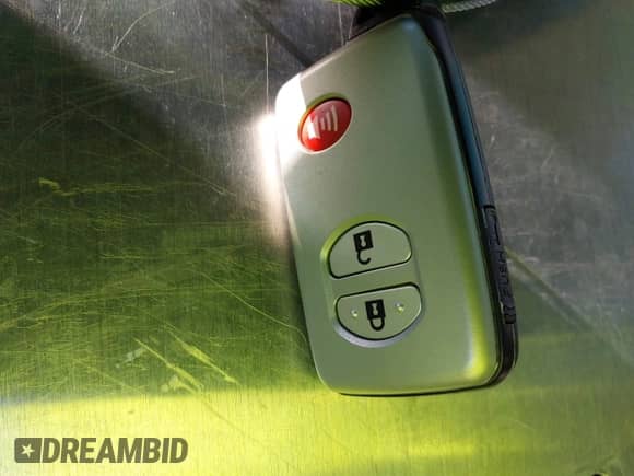 2015 Toyota Prius Two z VIN JTDZN3EU9FJ020434, wystawiony jako IAAI lot #42443244 z przebiegiem 232 523 mil mil oraz . Historia ofert i sprzedaży dostępna na DreamBid. Obrazek 11.