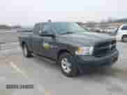 2016 Ram 1500 ST z VIN 1C6RR7FT0GS126890, wystawiony jako IAAI lot #41808263 z przebiegiem 120 772 mil mil oraz . Historia ofert i sprzedaży dostępna na DreamBid. Obrazek 1.