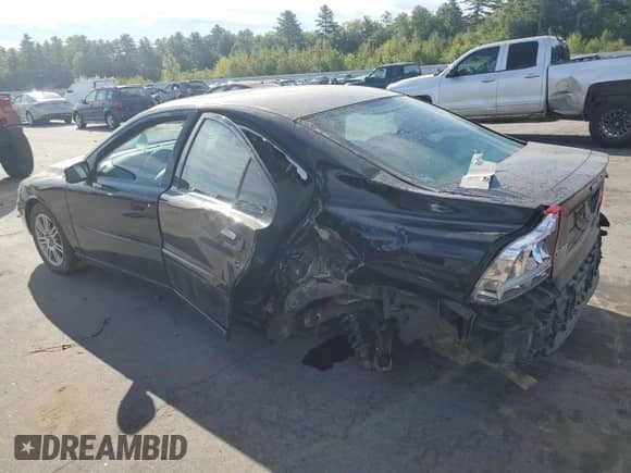 2008 Volvo S60 2.5T с VIN YV1RH592182670409, выставлен на аукционе Copart как лот 69821455 с пробегом 182 228 миль миль и Списание • Salvage title. История ставок и продаж доступна на DreamBid. Изображение 2.