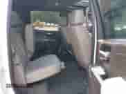 2021 Chevrolet Silverado 1500 LTZ z VIN 1GCUYGED4MZ315111, wystawiony jako IAAI lot #42439111 z przebiegiem 137 650 mil mil oraz . Historia ofert i sprzedaży dostępna na DreamBid. Obrazek 8.