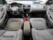 2000 Honda Accord LX z VIN 1HGCG6555YA130086, wystawiony jako Copart lot #68388535 z przebiegiem 221 560 mil mil oraz Szkoda całkowita • Salvage title. Historia ofert i sprzedaży dostępna na DreamBid. Obrazek 8.