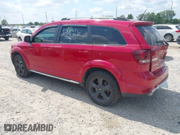 2018 Dodge Journey Crossroad with VIN 3C4PDCGG5JT408859, listed as a IAAI auction lot 43019419 with 109,645 mi miles and . Bid and sale history available at DreamBid. Image 3.