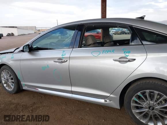 2015 Hyundai Sonata Sport с VIN 5NPE34AF8FH177320, выставлен на аукционе IAAI как лот 42748861 с пробегом 58 578 миль миль и . История ставок и продаж доступна на DreamBid. Изображение 15.