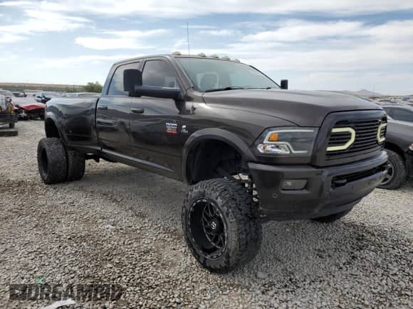 2010 Dodge 3500 SLT with VIN 3D73Y3CL4AG126894, listed as a Copart auction lot 59323515 with 86,465 mi miles and Salvage title. Bid and sale history available at DreamBid. Image 4.