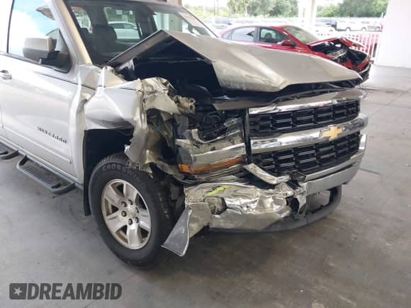 2018 Chevrolet Silverado 1500 LT с VIN 3GCPCREC3JG577101, выставлен на аукционе IAAI как лот 43424246 с пробегом 107 163 миль миль и . История ставок и продаж доступна на DreamBid. Изображение 6.