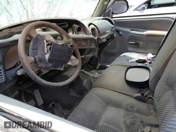 1998 Dodge 1500 with VIN 1B7HC16X8WS559023, listed as a Copart auction lot 54379904 with 152,417 mi miles and Non repairable. Bid and sale history available at DreamBid. Image 7.