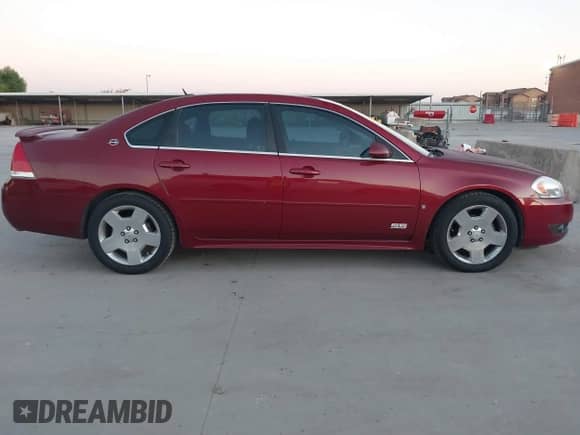 2009 Chevrolet Impala SS с VIN 2G1WD57C391211375, выставлен на аукционе IAAI как лот 43350476 с пробегом 117 350 миль миль и . История ставок и продаж доступна на DreamBid. Изображение 13.