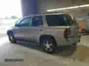 2005 Chevrolet TrailBlazer LS с VIN 1GNDT13S552303841, выставлен на аукционе Copart как лот 82066305 с пробегом 113 457 миль миль и Списание • Salvage title. История ставок и продаж доступна на DreamBid. Изображение 2.