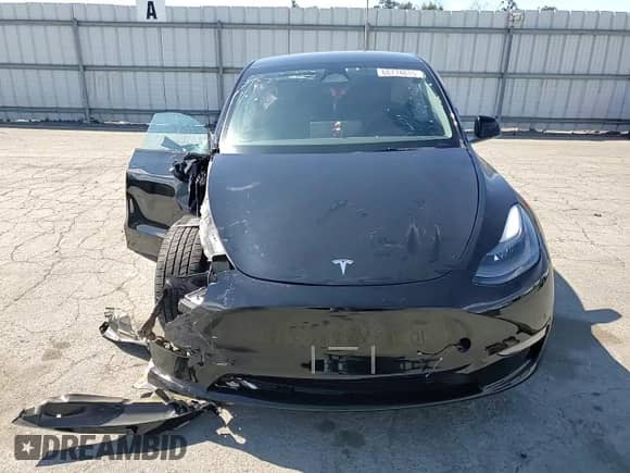 2023 Tesla Model Y Long Range с VIN 7SAYGAEE3PF903721, выставлен на аукционе Copart как лот 68774815 с пробегом Не указан миль и Списание • Salvage title. История ставок и продаж доступна на DreamBid. Изображение 13.