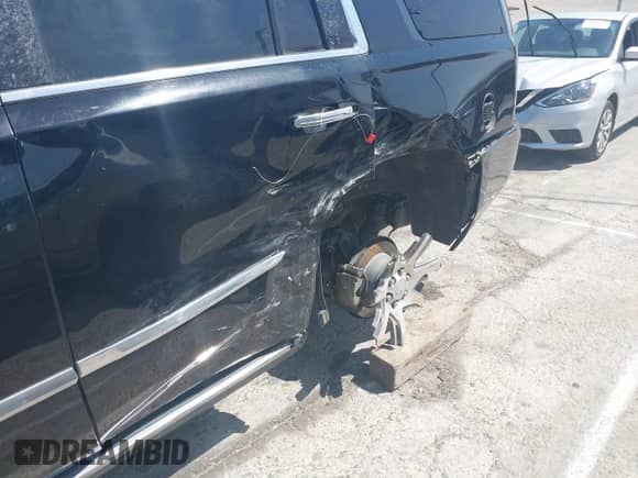 2016 Cadillac Escalade Premium Collection с VIN 1GYS4CKJ5GR358330, выставлен на аукционе IAAI как лот 41884614 с пробегом 223 217 миль миль и . История ставок и продаж доступна на DreamBid. Изображение 6.