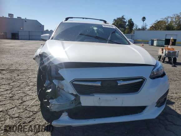 2019 Subaru Impreza Premium with VIN 4S3GTAD66K3736081, listed as a Copart auction lot 82318195 with 126,609 mi miles and Salvage title. Bid and sale history available at DreamBid. Image 5.