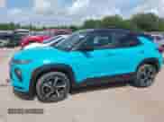 2022 Chevrolet TrailBlazer RS z VIN KL79MTSL6NB063214, wystawiony jako IAAI lot #42689558 z przebiegiem 60 350 mil mil oraz . Historia ofert i sprzedaży dostępna na DreamBid. Obrazek 14.