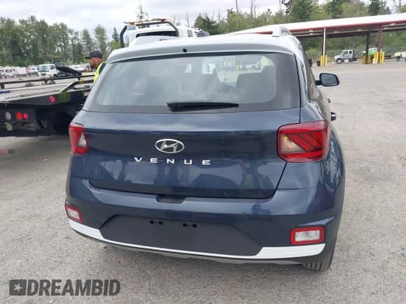 2025 Hyundai Venue SEL с VIN KMHRC8A31SU370290, выставлен на аукционе IAAI как лот 42699411 с пробегом 4 004 миль миль и . История ставок и продаж доступна на DreamBid. Изображение 16.