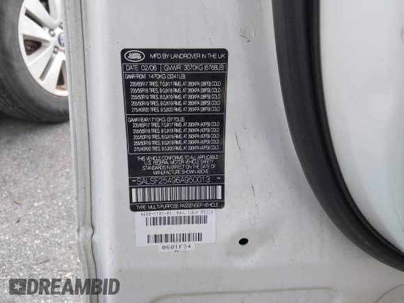 2006 Land Rover Range Rover Sport HSE with VIN SALSF25496A950013, listed as a IAAI auction lot 42856754 with 159,437 mi miles and . Bid and sale history available at DreamBid. Image 9.