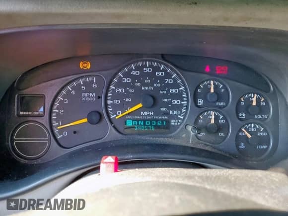 2000 GMC Sierra 1500 SLE with VIN 2GTEC19VXY1171355, listed as a Copart auction lot 67357465 with 340,576 mi miles and Salvage title. Bid and sale history available at DreamBid. Image 9.