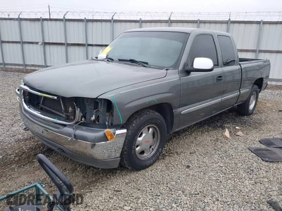 2002 GMC Sierra 1500 SLE z VIN 2GTEC19V321311642, wystawiony jako IAAI lot #41508743 z przebiegiem 262 362 mil mil oraz . Historia ofert i sprzedaży dostępna na DreamBid. Obrazek 2.
