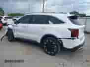 2025 Kia Sorento EX с VIN 5XYRH4JFXSG310180, выставлен на аукционе IAAI как лот 42637985 с пробегом 2 587 миль миль и . История ставок и продаж доступна на DreamBid. Изображение 3.