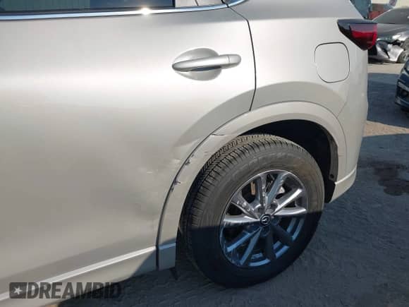 2025 Mazda CX-5 S Preferred z VIN JM3KFBCL1S0639717, wystawiony jako IAAI lot #43416760 z przebiegiem 10 149 mil mil oraz . Historia ofert i sprzedaży dostępna na DreamBid. Obrazek 6.