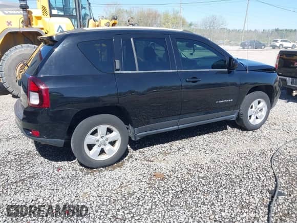 2017 Jeep Compass High Altitude z VIN 1C4NJCEBXHD163046, wystawiony jako IAAI lot #41983669 z przebiegiem 113 668 mil mil oraz . Historia ofert i sprzedaży dostępna na DreamBid. Obrazek 4.