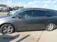 2012 Honda Odyssey Touring с VIN 5FNRL5H95CB129288, выставлен на аукционе IAAI как лот 43401829 с пробегом 284 674 миль миль и . История ставок и продаж доступна на DreamBid. Изображение 14.