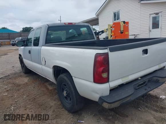 2003 Chevrolet Silverado 1500 LS с VIN 2GCEC19V931231439, выставлен на аукционе IAAI как лот 42438688 с пробегом 157 461 миль миль и . История ставок и продаж доступна на DreamBid. Изображение 3.