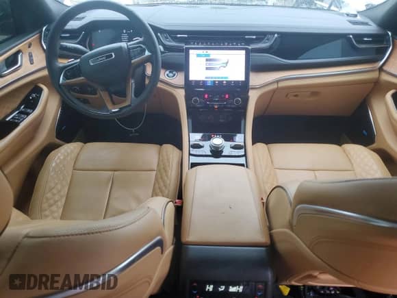 2023 Jeep Grand Cherokee Summit with VIN 1C4RJHEG9P8762635, listed as a Copart auction lot 55822285 with 39,495 mi miles and Salvage title. Bid and sale history available at DreamBid. Image 8.