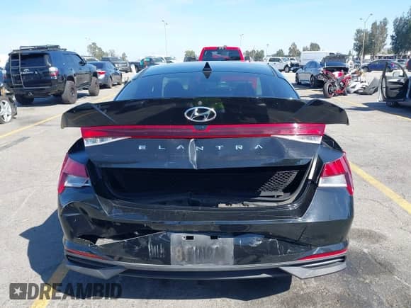 2022 Hyundai Elantra SEL with VIN 5NPLS4AG0NH059697, listed as a IAAI auction lot 43372168 with 259,626 mi miles and . Bid and sale history available at DreamBid. Image 16.