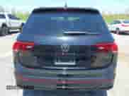 2024 Volkswagen Tiguan SE R-Line Black с VIN 3VV8B7AX8RM217275, выставлен на аукционе IAAI как лот 42241098 с пробегом 75 миль миль и . История ставок и продаж доступна на DreamBid. Изображение 16.