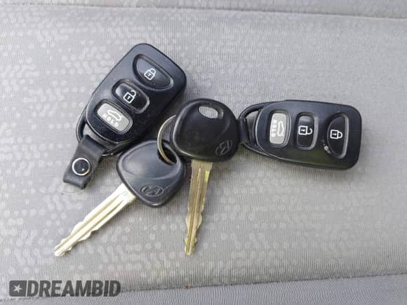 2010 Hyundai Elantra GLS with VIN KMHDU4AD2AU842939, listed as a IAAI auction lot 43453861 with 75,674 mi miles and . Bid and sale history available at DreamBid. Image 11.