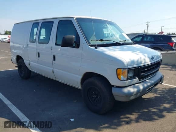 2000 Ford Econoline Cargo with VIN 1FTRE1421YHA04873, listed as a IAAI auction lot 43104196 with 193,720 mi miles and . Bid and sale history available at DreamBid. Image 1.