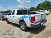 2022 Ram 1500 Tradesman z VIN 1C6RR6FG2NS153583, wystawiony jako Copart lot #67838195 z przebiegiem 77 285 mil mil oraz Czysty tytuł • Clean title. Historia ofert i sprzedaży dostępna na DreamBid. Obrazek 2.