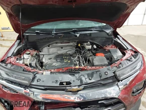 2022 Chevrolet TrailBlazer LT with VIN KL79MRSL2NB019570, listed as a IAAI auction lot 43411348 with 53,719 mi miles and . Bid and sale history available at DreamBid. Image 10.