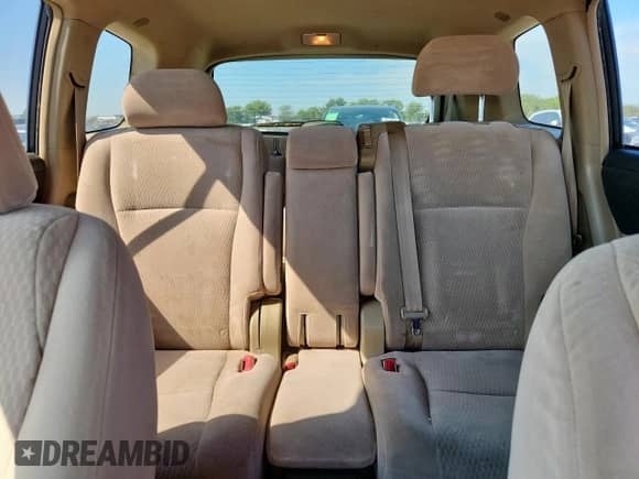 2008 Toyota Highlander z VIN JTEDS41A582040354, wystawiony jako Copart lot #70176765 z przebiegiem 145 436 mil mil oraz Czysty tytuł • Clean title. Historia ofert i sprzedaży dostępna na DreamBid. Obrazek 10.