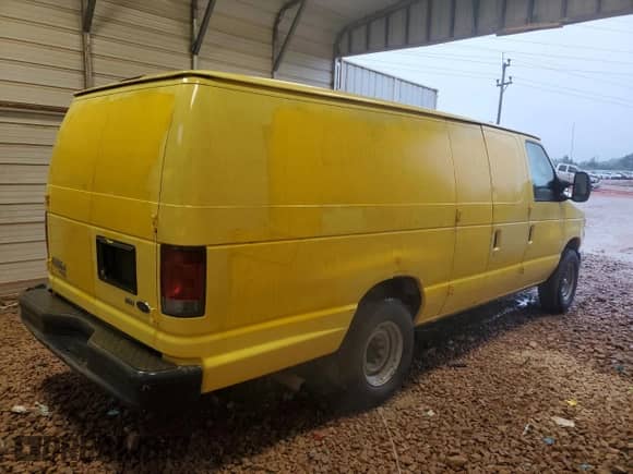 2012 Ford Econoline Cargo Commercial с VIN 1FTNS2EL2CDB39459, выставлен на аукционе Copart как лот 67935535 с пробегом 308 978 миль миль и Чистый • Clean title. История ставок и продаж доступна на DreamBid. Изображение 3.