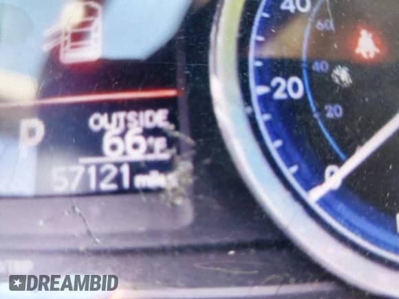 2019 Toyota Corolla L с VIN 5YFBURHE3KP944675, выставлен на аукционе IAAI как лот 37661544 с пробегом 57 121 миль миль и . История ставок и продаж доступна на DreamBid. Изображение 15.