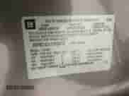 2007 GMC Sierra 1500 SLE2 z VIN 2GTEC13J171582910, wystawiony jako IAAI lot #43389506 z przebiegiem 176 962 mil mil oraz . Historia ofert i sprzedaży dostępna na DreamBid. Obrazek 9.