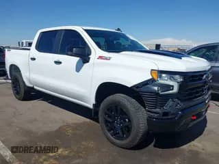 2025 Chevrolet Silverado 1500 LT Trail Boss с VIN 3GCUKFEL7SG138196, выставлен на аукционе IAAI как лот 42841217 с пробегом 5 287 миль миль и . История ставок и продаж доступна на DreamBid. Изображение 1.