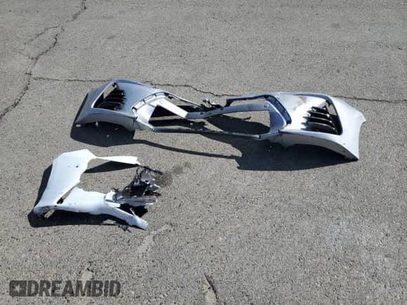 2015 Lexus RC 350 F Sport с VIN JTHHE5BC7F5001732, выставлен на аукционе Copart как лот 86658395 с пробегом 37 574 миль миль и Списание • Salvage title. История ставок и продаж доступна на DreamBid. Изображение 12.