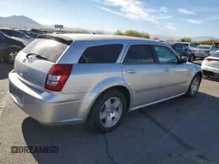 2006 Dodge Magnum с VIN 2D4FV47V76H494448, выставлен на аукционе Copart как лот 82257374 с пробегом 155 877 миль миль и Списание • Salvage title. История ставок и продаж доступна на DreamBid. Изображение 3.