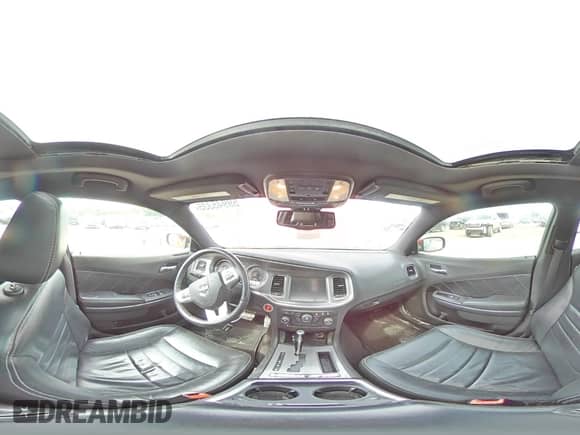 2011 Dodge Charger RT Max with VIN 2B3CM5CT2BH552734, listed as a Copart auction lot 59945335 with 98,602 mi miles and Salvage title. Bid and sale history available at DreamBid. Image 14.