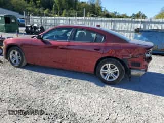 2023 Dodge Charger SXT z VIN 2C3CDXBG9PH697537, wystawiony jako Copart lot #84062105 z przebiegiem 39 417 mil mil oraz Szkoda całkowita • Salvage title. Historia ofert i sprzedaży dostępna na DreamBid. Obrazek 2.