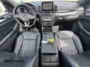 2018 Mercedes-Benz GLS 450 с VIN 4JGDF6EE2JB105826, выставлен на аукционе Copart как лот 81343915 с пробегом 108 498 миль миль и Чистый • Clean title. История ставок и продаж доступна на DreamBid. Изображение 9.