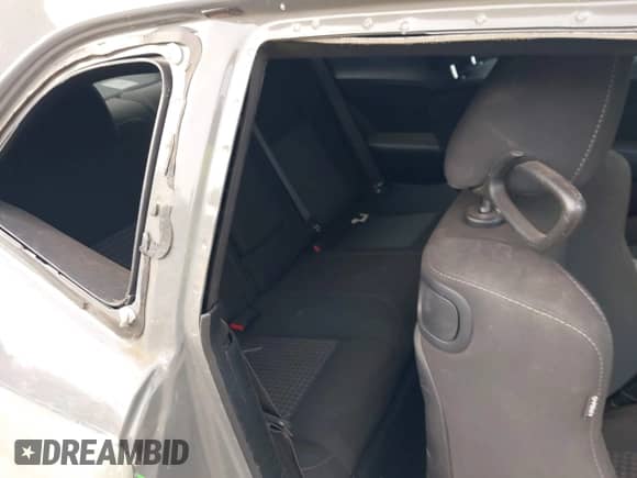 2023 Dodge Challenger R/T z VIN 2C3CDZBT5PH638154, wystawiony jako IAAI lot #41909092 z przebiegiem 30 050 mil mil oraz . Historia ofert i sprzedaży dostępna na DreamBid. Obrazek 8.