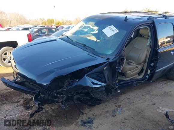 2012 Chevrolet Suburban LTZ with VIN 1GNSKKE75CR141416, listed as a IAAI auction lot 41320494 with Not provided miles and . Bid and sale history available at DreamBid. Image 6.