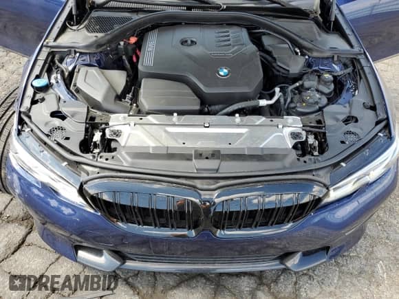 2020 BMW 3 Series 330i with VIN WBA5R1C09LFH66551, listed as a Copart auction lot 81111285 with 25,692 mi miles and Salvage title. Bid and sale history available at DreamBid. Image 11.