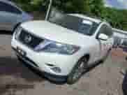 2014 Nissan Pathfinder SV z VIN 5N1AR2MN7EC624360, wystawiony jako IAAI lot #42134538 z przebiegiem 167 492 mil mil oraz . Historia ofert i sprzedaży dostępna na DreamBid. Obrazek 2.