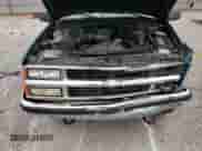 1998 Chevrolet Silverado 2500 с VIN 1GCGC29R7WE120604, выставлен на аукционе Copart как лот 85452624 с пробегом 212 594 миль миль и Списание • Salvage title. История ставок и продаж доступна на DreamBid. Изображение 12.