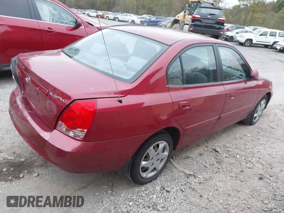 2005 Hyundai Elantra GLS z VIN KMHDN46D55U190085, wystawiony jako IAAI lot #43445852 z przebiegiem 77 968 mil mil oraz . Historia ofert i sprzedaży dostępna na DreamBid. Obrazek 4.