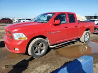 2012 Ram 1500 Express z VIN 1C6RD7FT6CS139720, wystawiony jako Copart lot #71179305 z przebiegiem 143 164 mil mil oraz Czysty tytuł • Clean title. Historia ofert i sprzedaży dostępna na DreamBid. Obrazek 1.